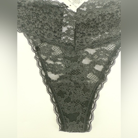 Lace Black Thong Panty - Picture 2 of 7